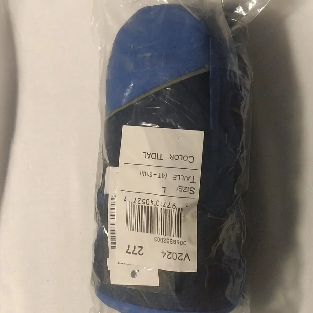 Children’s Place Blue & Black Gloves Size 4T/5Y NWT